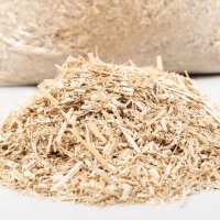 Miscanthus Gartenmulch – Nachhaltige Alternative zu Rindenmulch